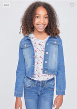 Load image into Gallery viewer, Custom Airbrush Kids Denim Jacket | Personalized Name Jean Jacket for Kids | Children Birthday Outfit