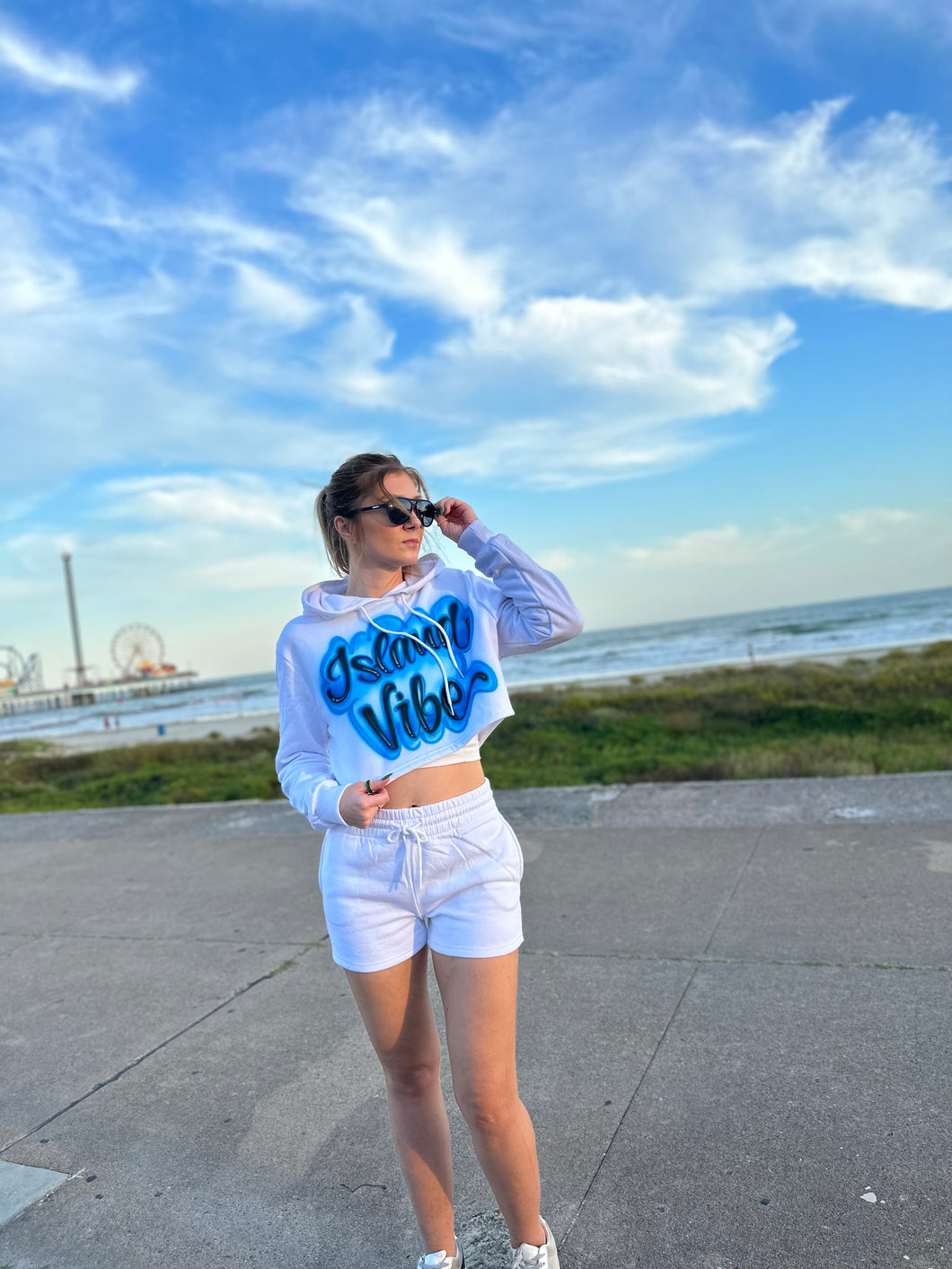 Personalized airbrush Crop Hoodie for Women | crop top hoodie | white cropped hoodie